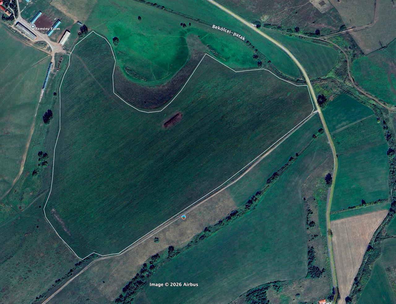A Liget fáslegelő légifelvétele — Remény Farm, Mikófalva